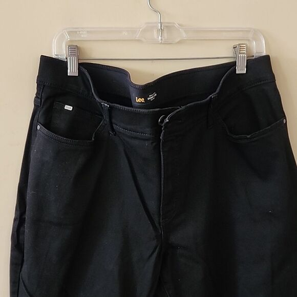 Lee jeans size 18S NWOT - Picture 2 of 5